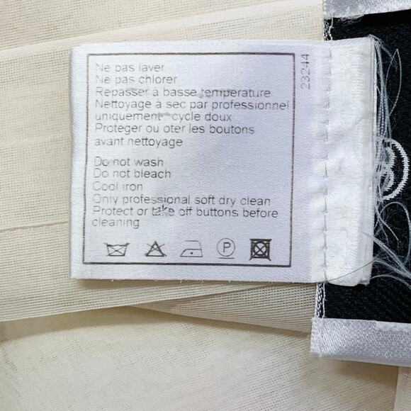 CHANEL Vintage 2003 Cruise 8 Cream Black Silk Sheer Pleated Short Sleeve Blouse - Picture 8 of 9